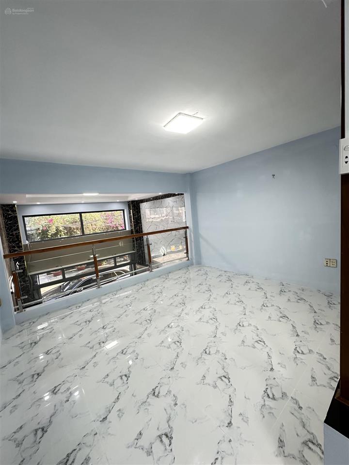 Cư xá phú lâm b, q6  ngay phố ẩm thực  sát mặt tiền đường số 10 nhà 5 tầng 5pn 64m2 (4x16m chỉ