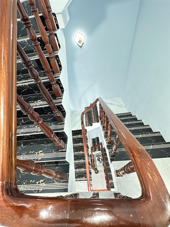 Cư xá phú lâm b, q6  ngay phố ẩm thực  sát mặt tiền đường số 10 nhà 5 tầng 5pn 64m2 (4x16m chỉ