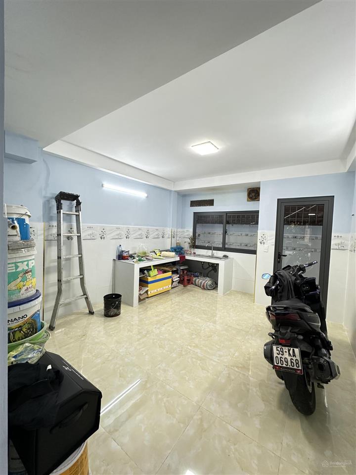 Cư xá phú lâm b, q6  ngay phố ẩm thực  sát mặt tiền đường số 10 nhà 5 tầng 5pn 64m2 (4x16m chỉ