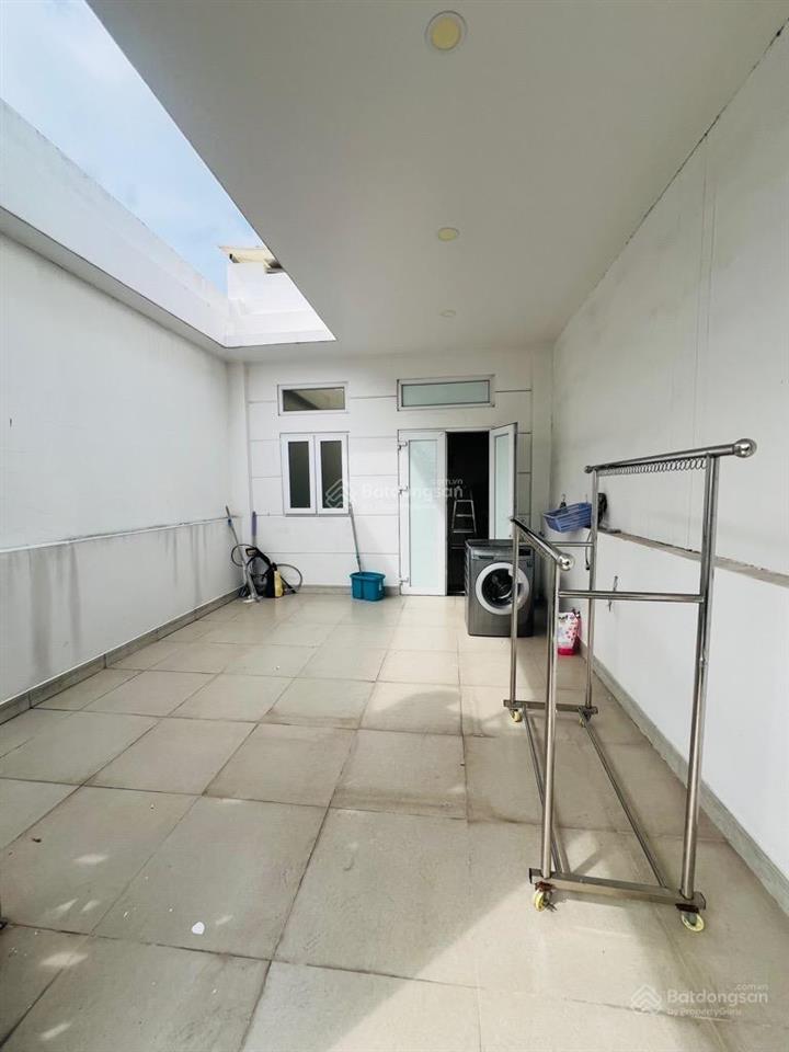 Nhà mặt tiền  khu tên lửa  đường 12m thông ngay kinh dương vương 72m2 (4x18m) 4 tầng chỉ 9.5 tỷ