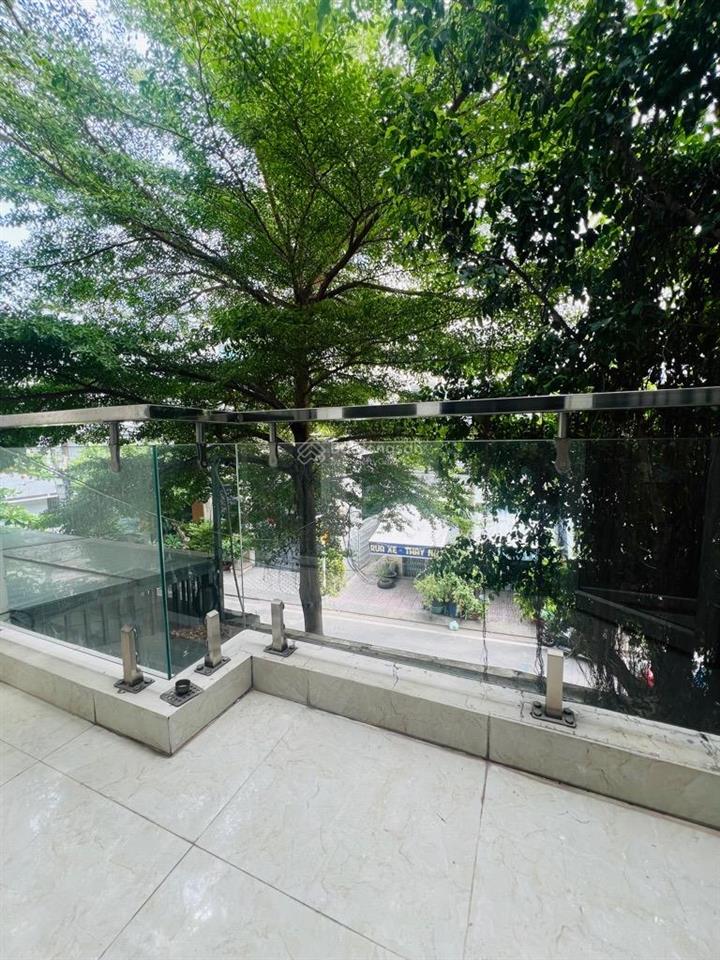 Nhà mặt tiền  khu tên lửa  đường 12m thông ngay kinh dương vương 72m2 (4x18m) 4 tầng chỉ 9.5 tỷ