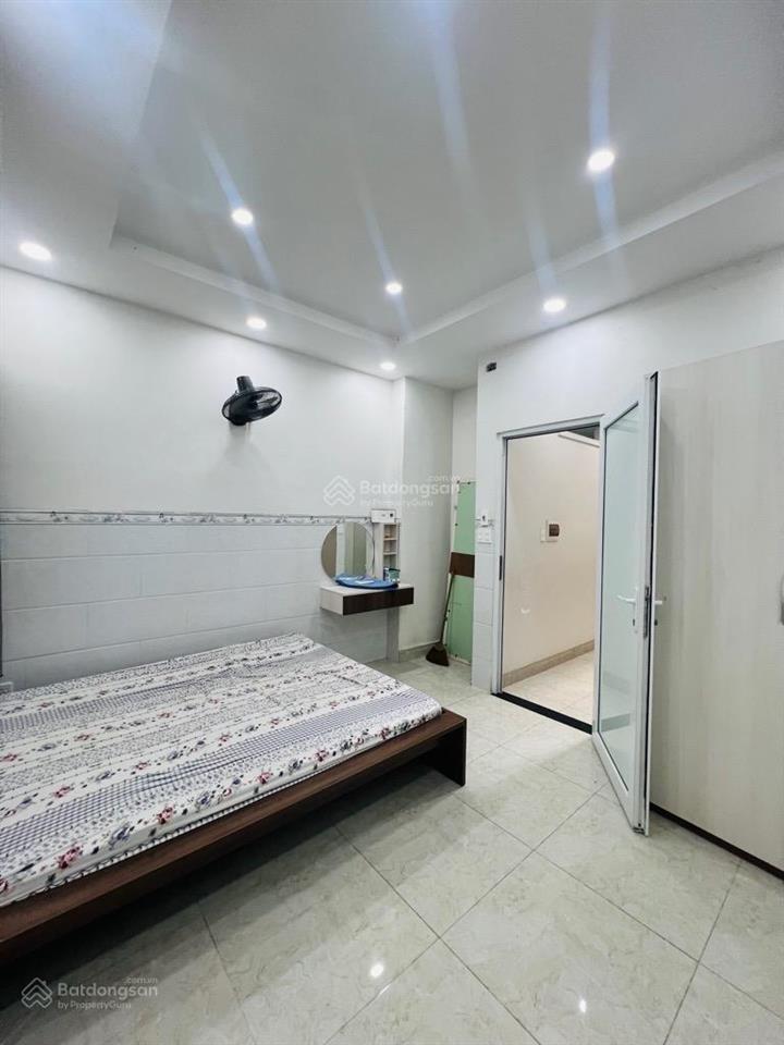 Nhà mặt tiền  khu tên lửa  đường 12m thông ngay kinh dương vương 72m2 (4x18m) 4 tầng chỉ 9.5 tỷ