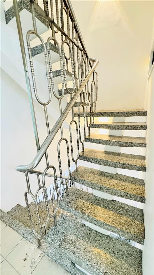 Mặt tiền kinh doanh sầm uất  châu văn liêm q5  nhà 6 tầng 54m2 (3.6x16.3m) 10pn chỉ 21.5 tỷ tl