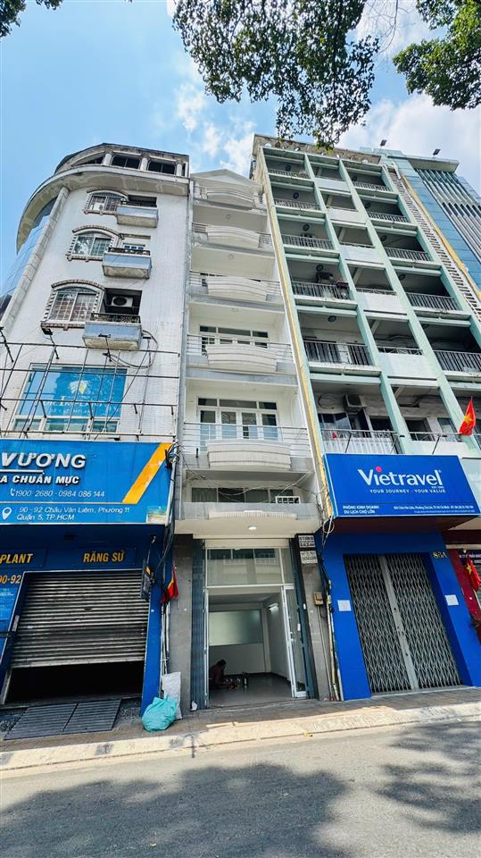 Mặt tiền kinh doanh sầm uất  châu văn liêm q5  nhà 6 tầng 54m2 (3.6x16.3m) 10pn chỉ 21.5 tỷ tl