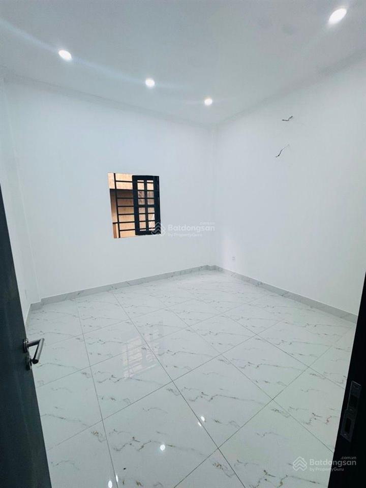 Nhà mặt tiền  2 tầng btct 3pn 75m² (4x19m) gần công viên phú lâm q6 gần tên lửa giá chỉ hơn 7 tỷ