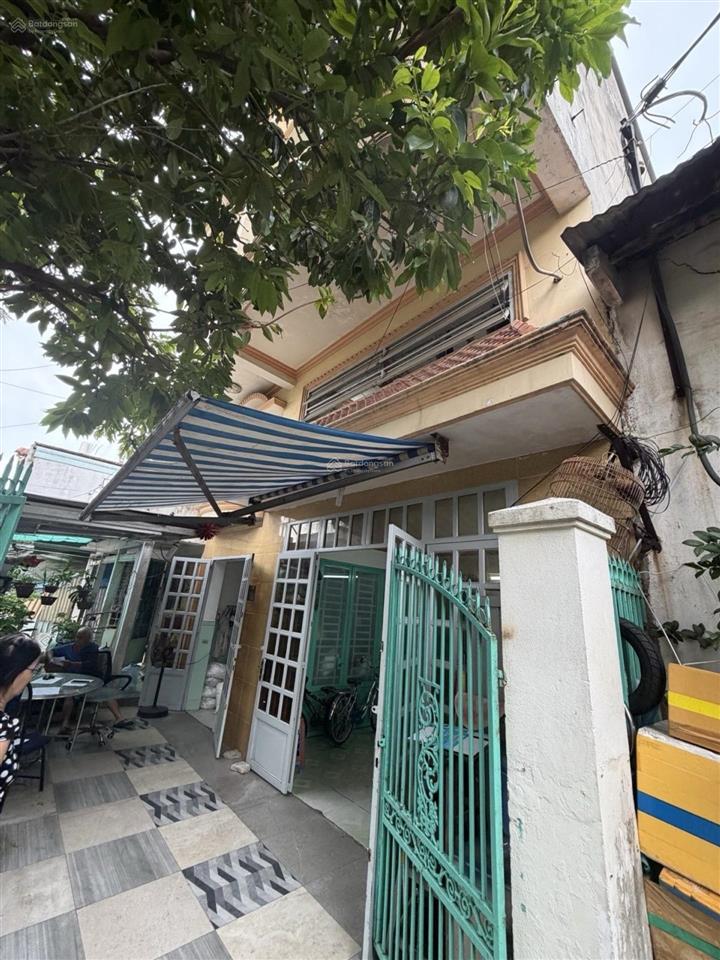 Ngay chợ khiếu năng tĩnh  gần đường số 7 khu tên lửa  bình tân hẻm 1/ 7m gần mặt tiền (6.8x17m)