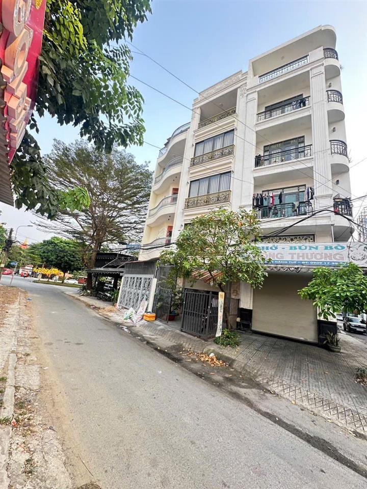 Vị trí kinh doanh đa ngành  ngay tên lửa và vành đai trong  đi vài bước chân là qua st aeon