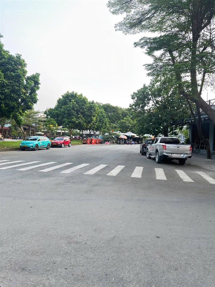 Vị trí kinh doanh đa ngành  ngay tên lửa và vành đai trong  đi vài bước chân là qua st aeon