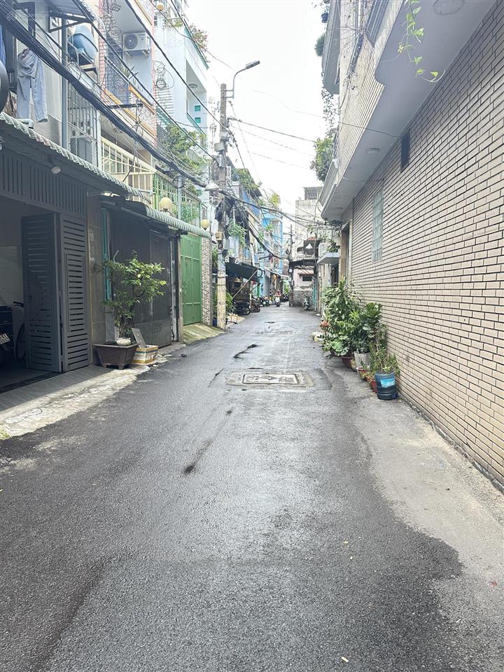 Nhà bán  đường hồng bàng q6 giáp q5 q11 hẻm nhựa 1/6m thông  ô tô ngủ trong nhà  5 tầng nhà đẹp