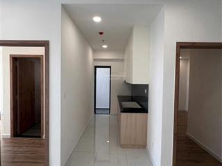 Bán ch 2pn 2wc  2,05 tỷ, view hồ bơi ngày nào cũng như ở resort 5*. giá thật 100%  0926 339 ***