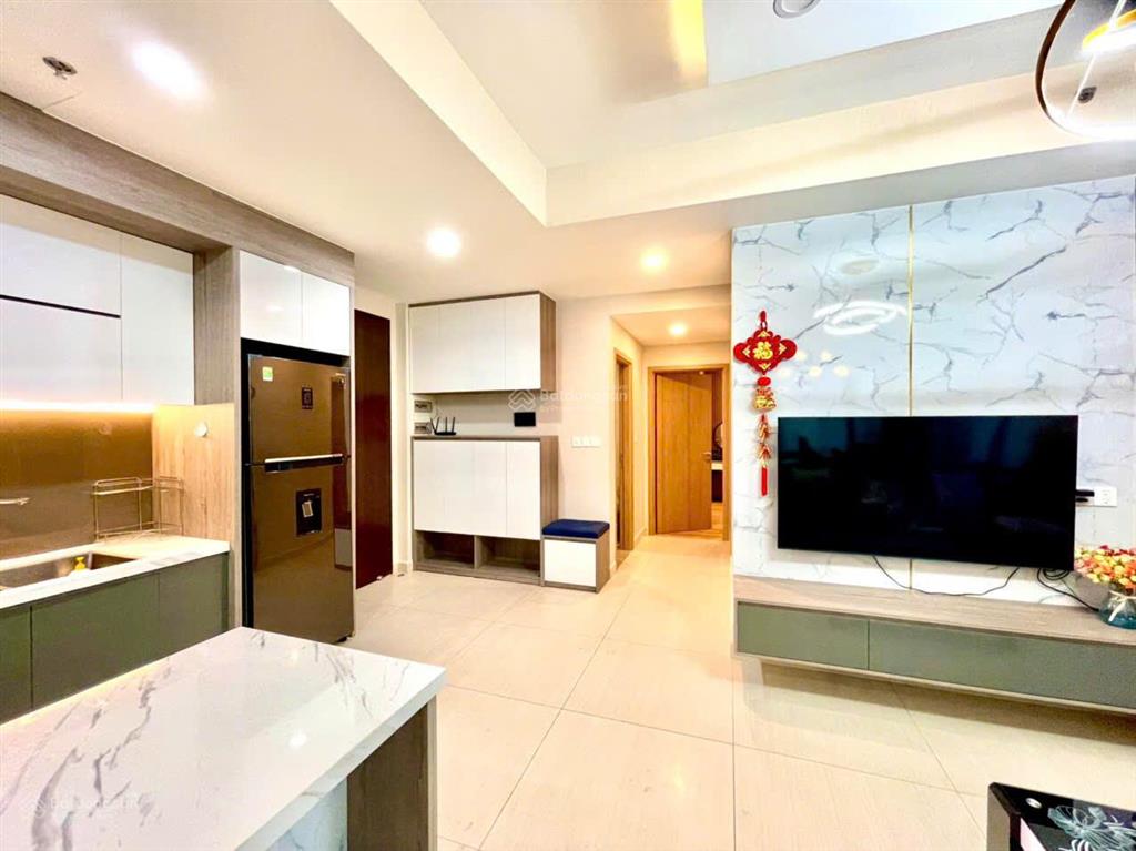 Cho thuê căn hộ cao cấp urban hill pmh q7. 2pn 2wc, 79m2, giá 24tr/tháng.  0911 839 *** em hà