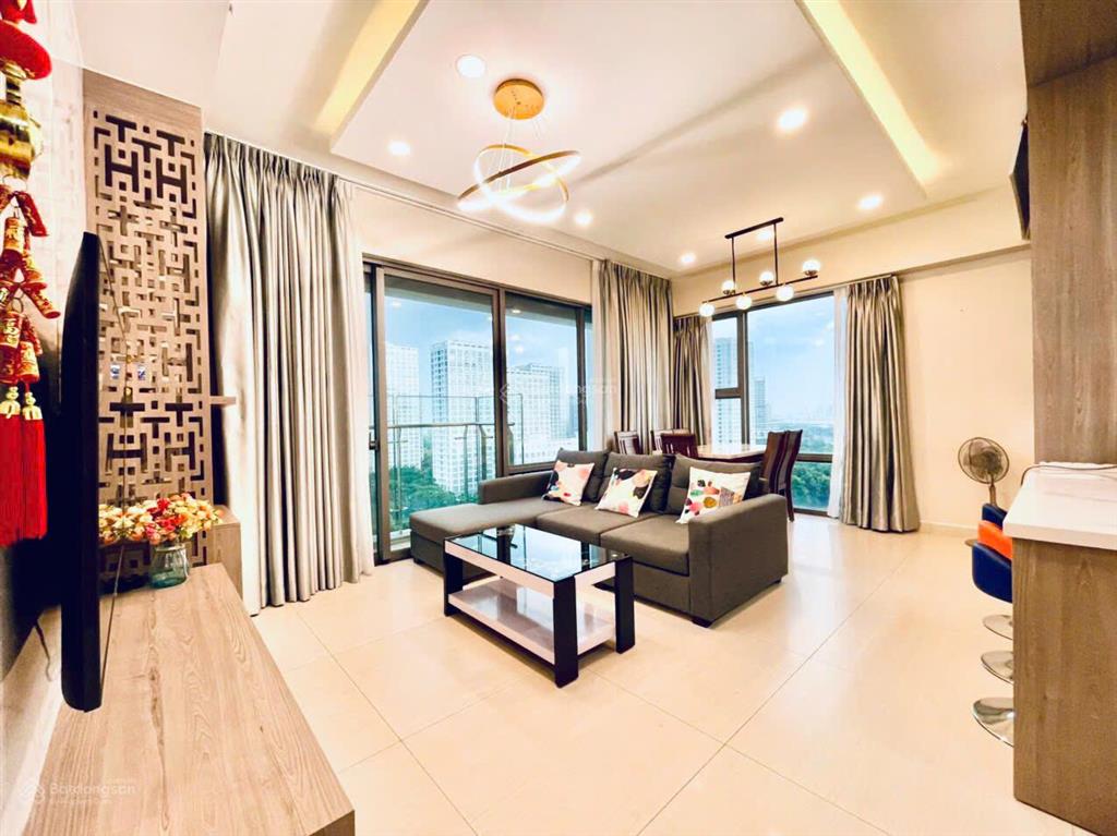 Cho thuê căn hộ cao cấp urban hill pmh q7. 2pn 2wc, 79m2, giá 24tr/tháng.  0911 839 *** em hà