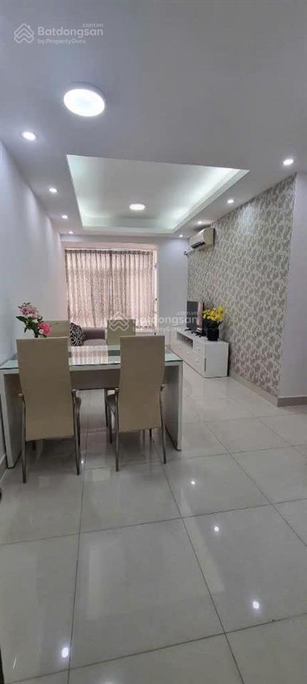 Cần cho thuê căn hộ sky garden 3 pmh q7 ,2pn 2wc 72m2 căn góc ,giá 14tr/th .0911 839 ***