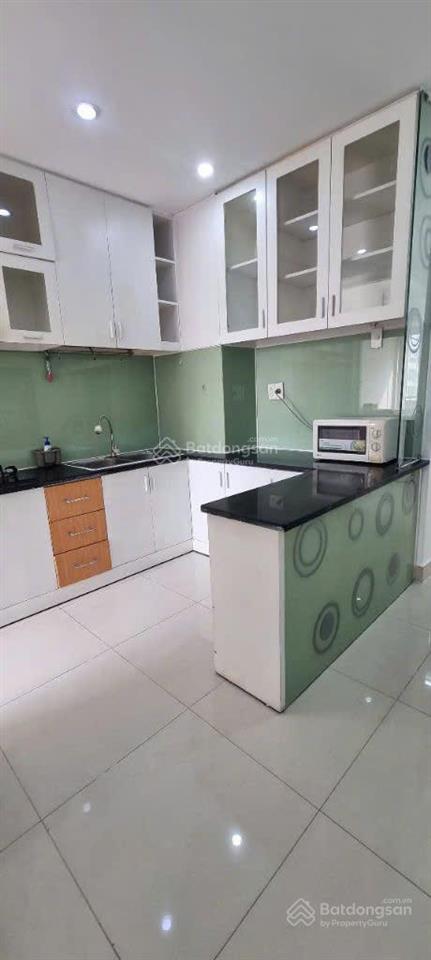 Cần cho thuê căn hộ sky garden 3 pmh q7 ,2pn 2wc 72m2 căn góc ,giá 14tr/th .0911 839 ***