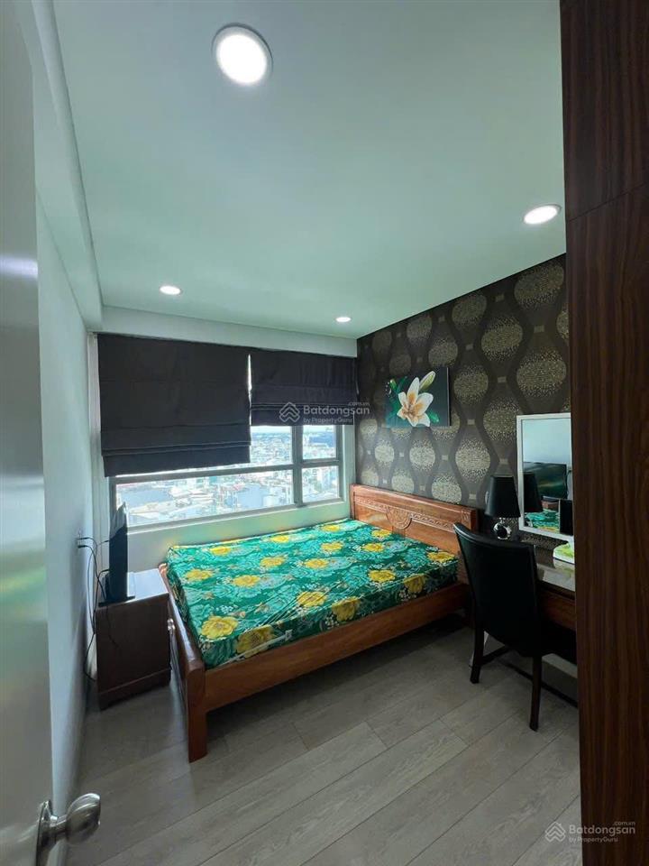 Cần cho thuê căn hộ riviera point q7, 3pn 120m2 nhà full nt giá 30tr/tháng.  0911 839 *** em hà