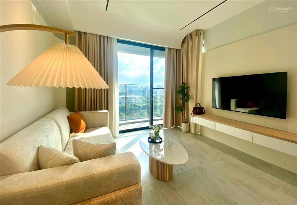 Cần cho thuê căn hộ cao cấp cardinal court pmh q7, 2pn 2wc giá 27tr/tháng.  0911 839 *** em hà