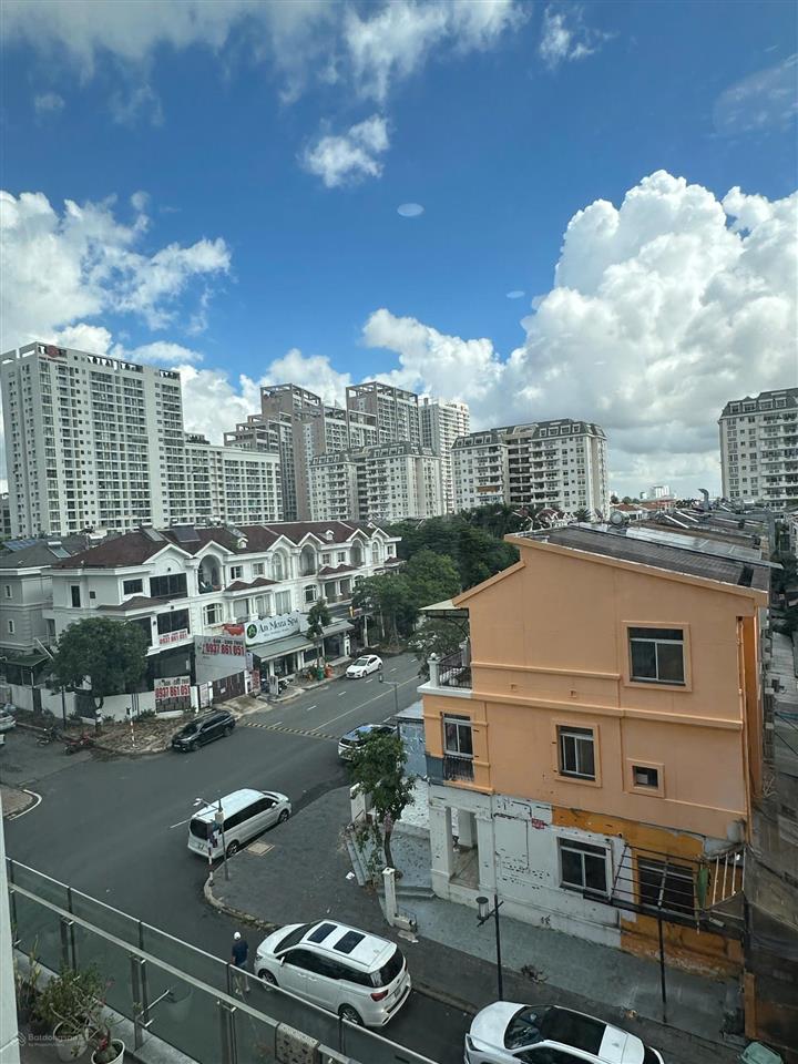 Bán căn hộ the ascentia phú mỹ hưng giá ưu đãi 5,8 tỷ, diện tích 48,8m2,  0911 839 ***