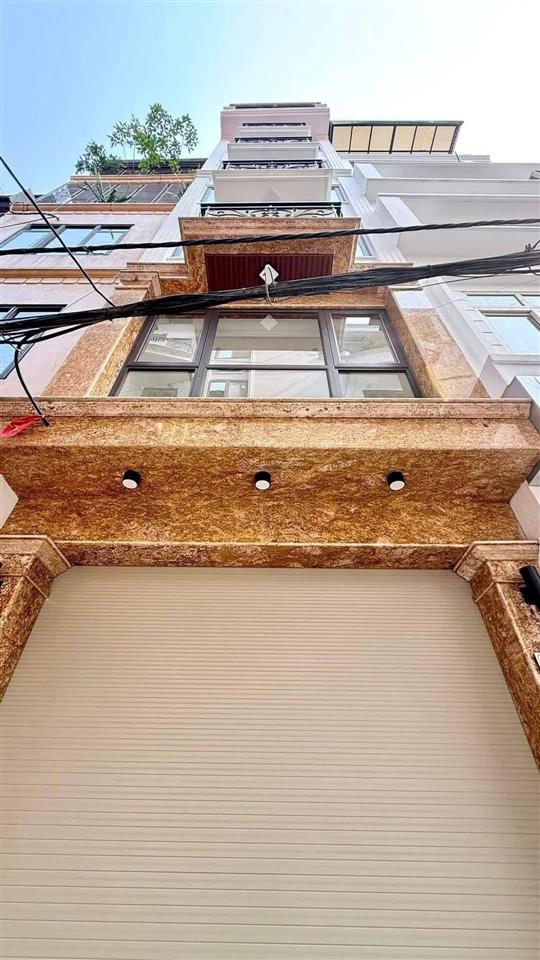 Nhà 6 tầng thang máy  gara oto cạnh kđt goldmark city  phố hồ tùng mậu  thông sàn  40m2 13.5 tỷ