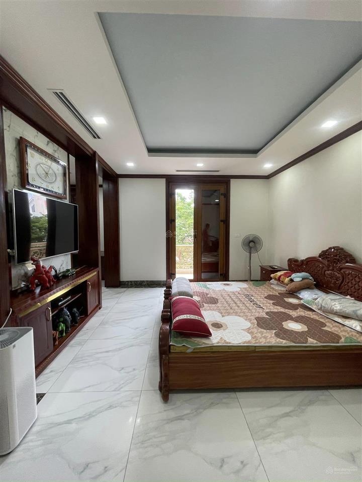 Mặt phố mới phú diễn  lô góc  kinh doanh vip  61m2  6 tầng thang máy  mặt tiền 5.5m 23 tỷ