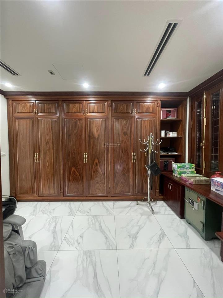 Mặt phố mới phú diễn  lô góc  kinh doanh vip  61m2  6 tầng thang máy  mặt tiền 5.5m 23 tỷ