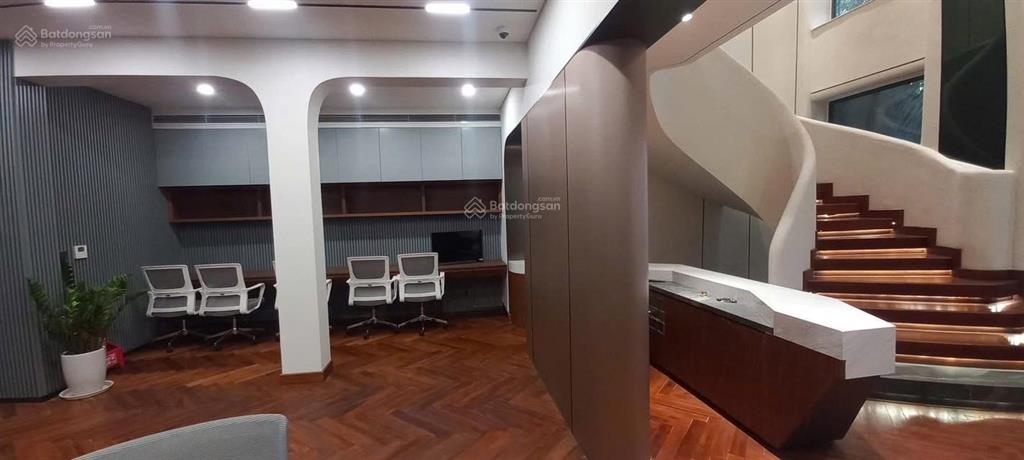 Lô góc  3 mặt oto tránh  kinh doanh café đỉnh  ngõ 172 phú diễn  70m2  5 tầng  19.9 tỷ