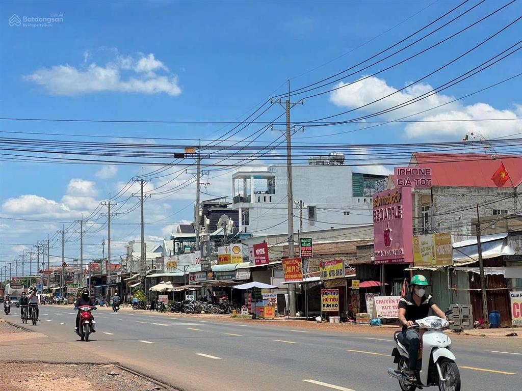 Bán gấp 2 sào 4 (2450m2) kế bên khu công nghiệp nhật  hàn, dân cư đông