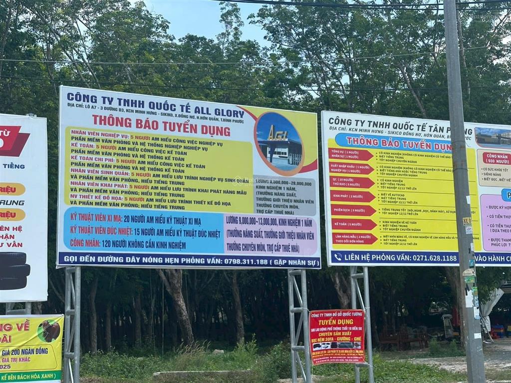 Cần tiền bán gấp 430m2 đất, thổ cư 100m2, kế bên khu công nghiệp minh hưng, dân cư đông