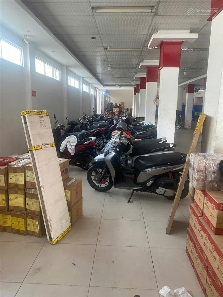 Cho thuê mặt bằng kinh doanh 400m2 mặt tiền đường nguyễn trung trực (rạch giá)