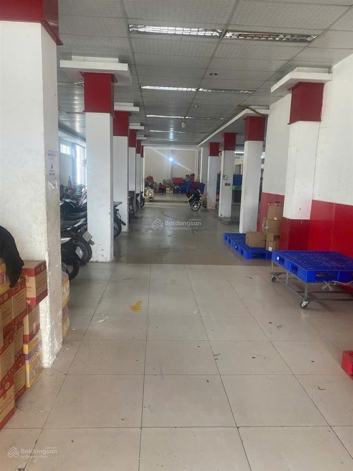 Cho thuê mặt bằng kinh doanh 400m2 mặt tiền đường nguyễn trung trực (rạch giá)