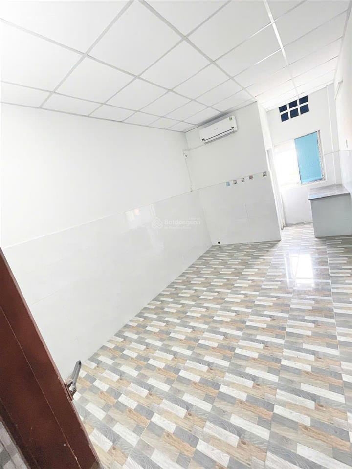 Cho thuê phòng tại 147 nguyễn thị tú, 2,6 triệu/tháng, 0911 662 ***
