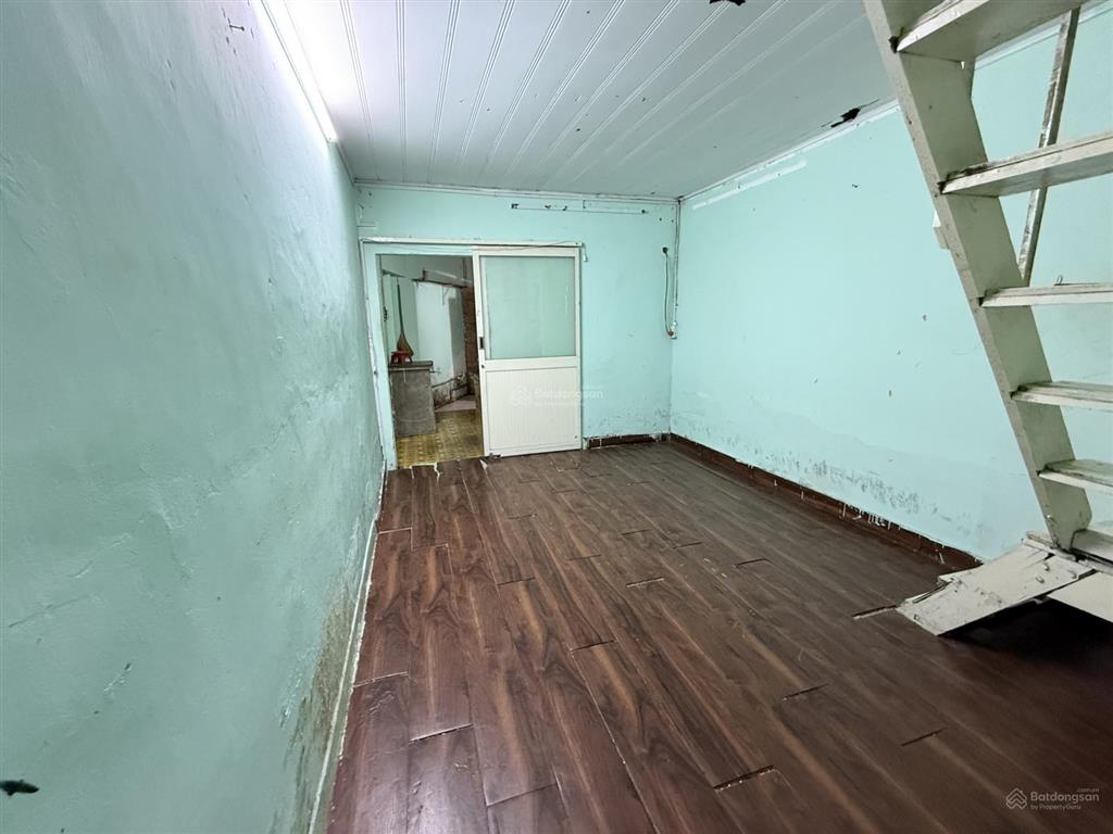 Bán nhà cấp 4, sn 56/53 tô hiến thành, phường 15, quận 10, phúc 0903 647 ***