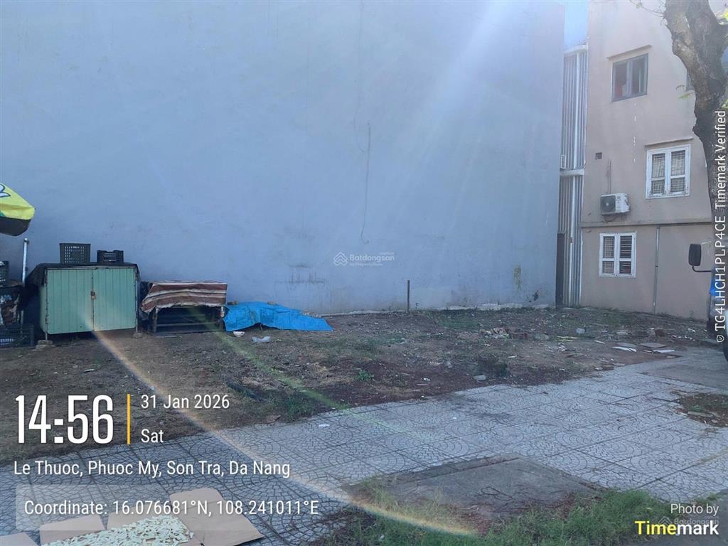 Bán lô góc 2 mt lê thước và hoàng bích sơn, đường 7m5.  0905 982 ***