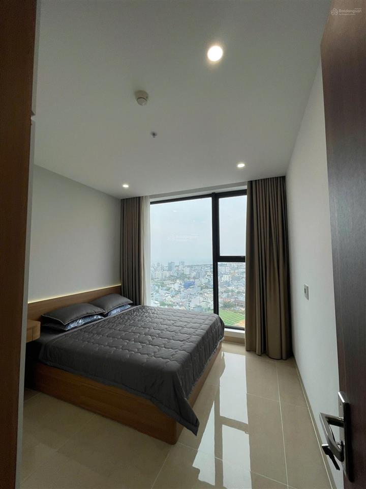 Bán căn hộ 1pn+ sun cosmos panoma 1 có dòng tiền  tầng cao view biển.  0905 982 ***