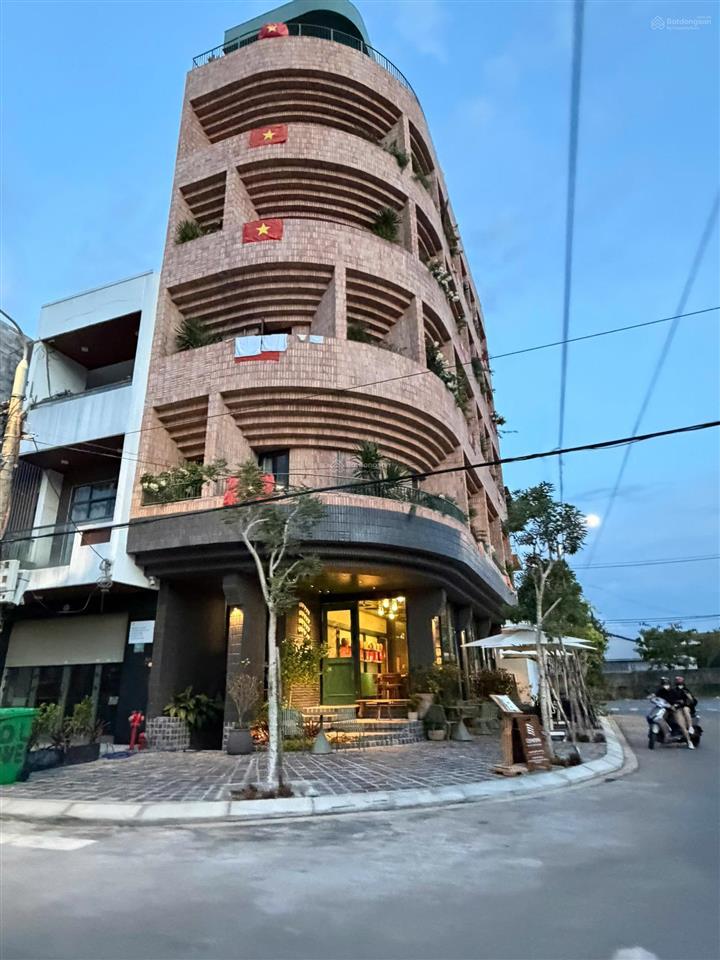 Bán đất đẹp mặt tiền khuê mỹ đông 14, 18 tỷ, 102m2.  0905 982 ***