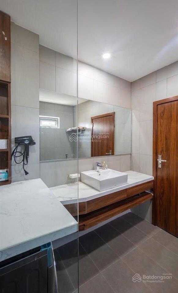 Bán tòa căn hộ 2 mặt tiền đường hồ xuân hương, sát võ nguyên giáp, biển mỹ khê.  0905 982 ***