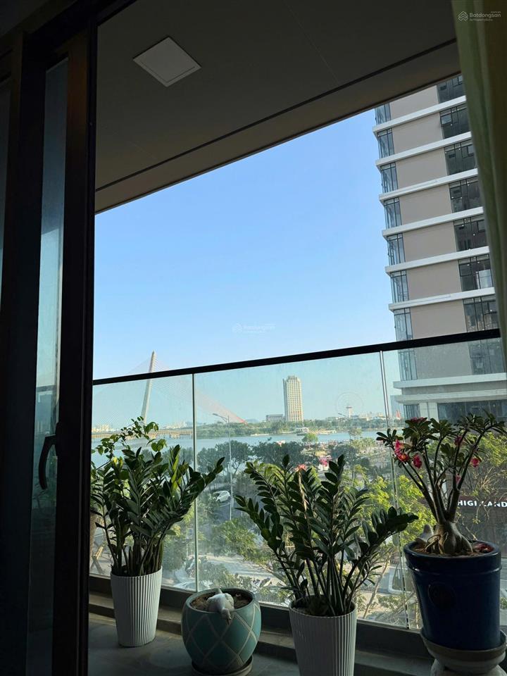 Bán gấp căn hộ 1pn filmore, view trần thị lý  full nội thất.  0905 982 ***
