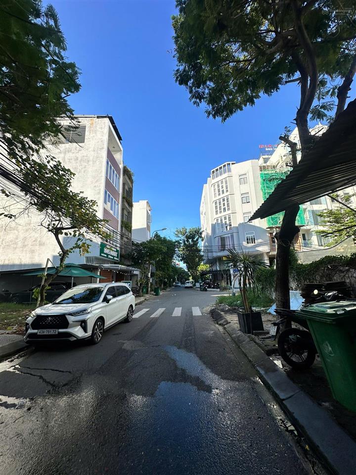 Bán đất tại lê ninh, 27 tỷ, 177.5 m2, mặt tiền 9m, ngõ vào 7.5m, tiện ích đầy đủ.  0905 982 ***