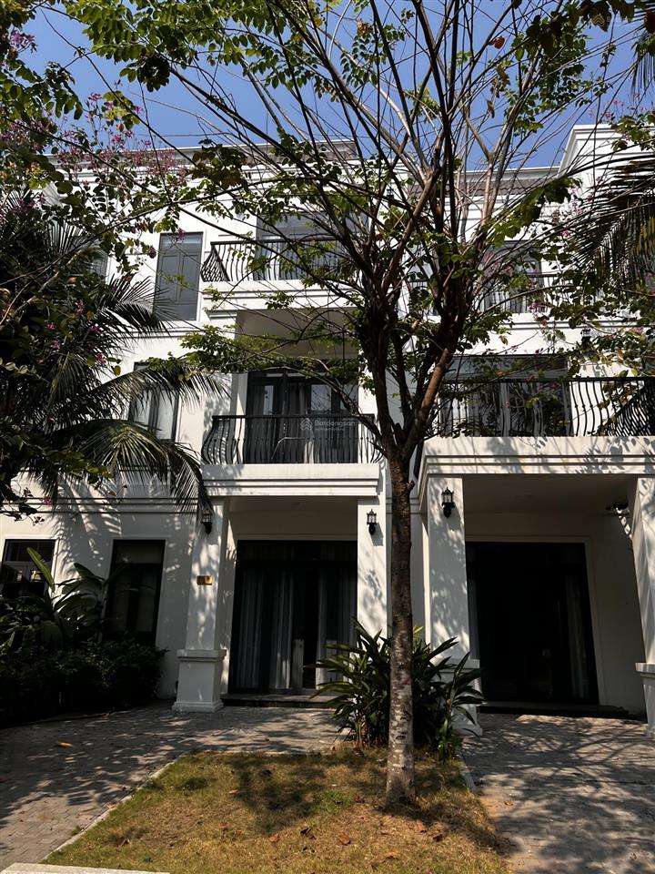 Bán bt đẹp tại west lakes golf & villas, 2,65 tỷ, 64m2, nhiều tiện ích