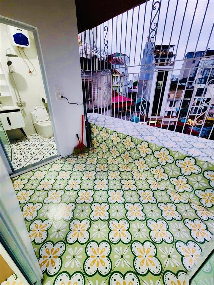 Bán căn hộ tt khu trung hòa nhân chính  100m2  3pn  2wc  lô góc, duplex giá 4.4 tỷ, sổ đỏ 40m2