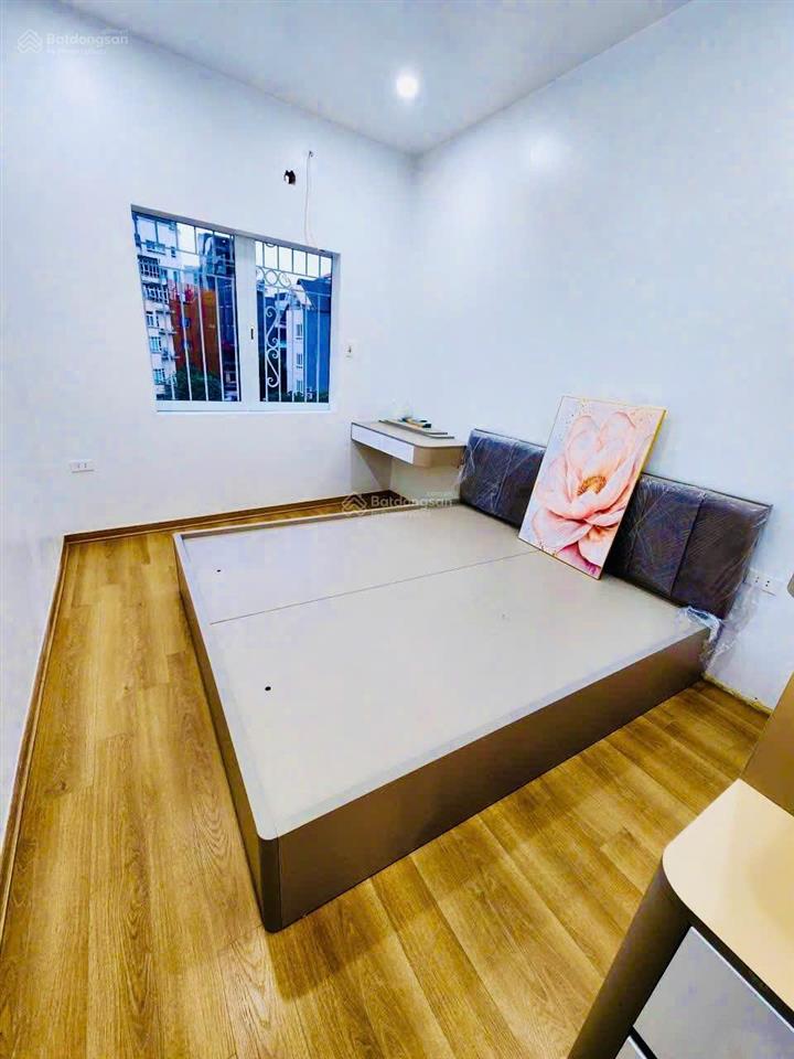 Bán căn hộ tt khu trung hòa nhân chính  100m2  3pn  2wc  lô góc, duplex giá 4.4 tỷ, sổ đỏ 40m2