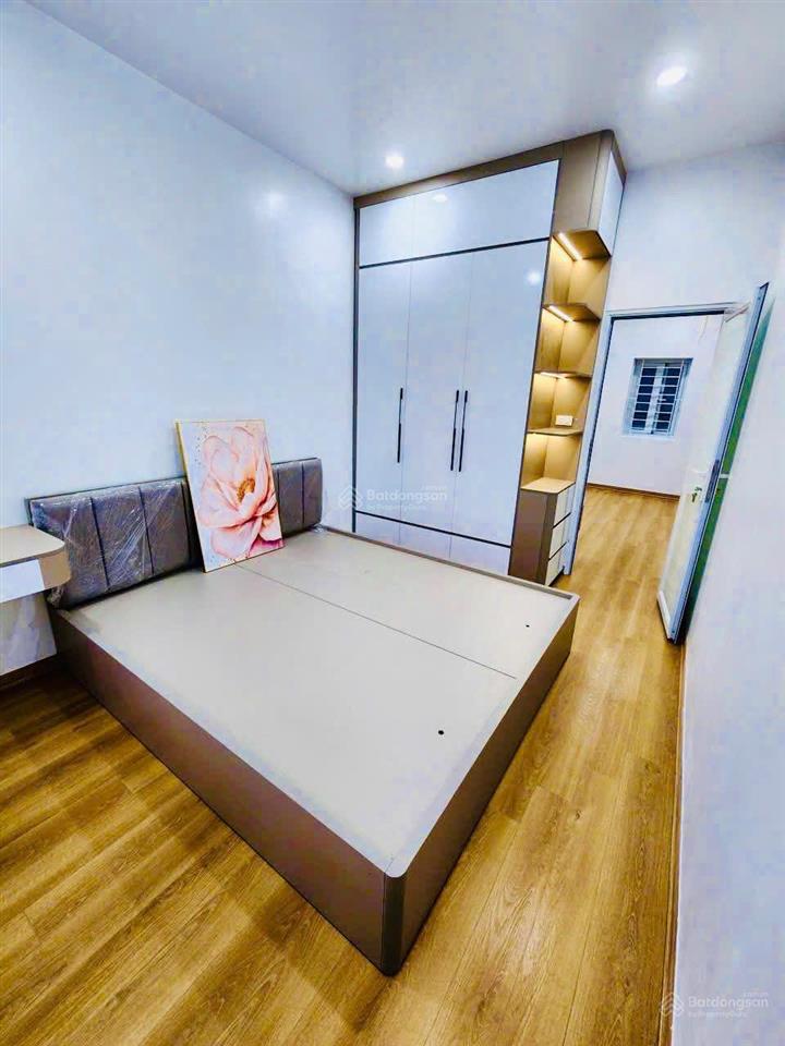 Bán căn hộ tt khu trung hòa nhân chính  100m2  3pn  2wc  lô góc, duplex giá 4.4 tỷ, sổ đỏ 40m2