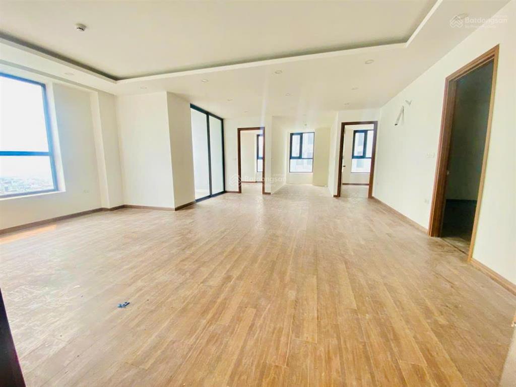 Cc bán căn hộ lô góc tòa ct3 x2 đại kim bộ quốc phòng, 123m2  4pn  2wc, tòa mới giá 8,3 tỷ