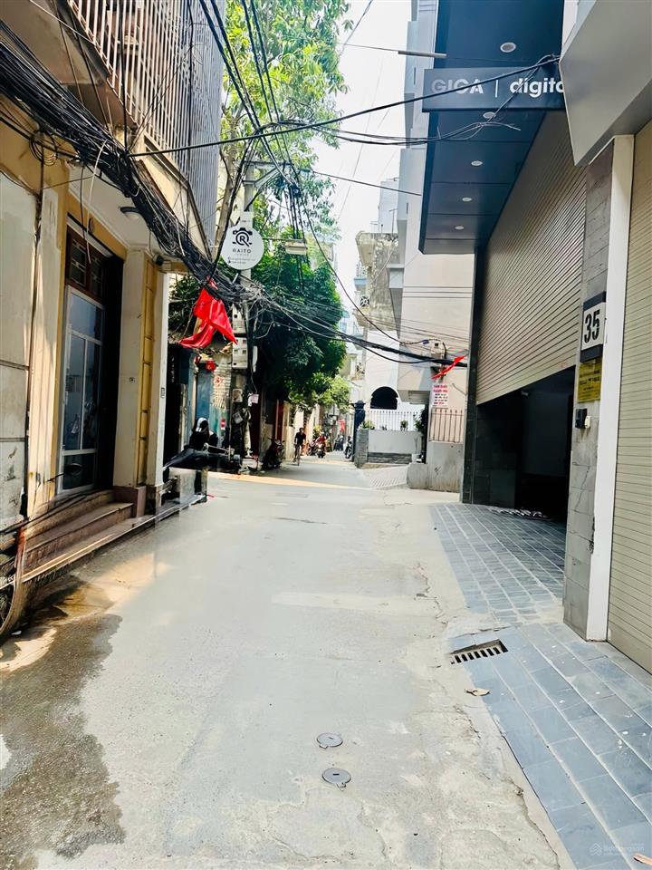 Sốc! giá 12 tỷ bán gấp nhà phố thái hà, 45m2*5t*mt4m, ngõ nông gần phố ở ngay, gần ô tô.