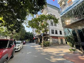 Chính chủ bán nhà xa la hà đông,vỉa hè , ô tô tránh, 50m2,nhà 5 tầng ,kinh doanh, nhà đẹp giá 16tyx