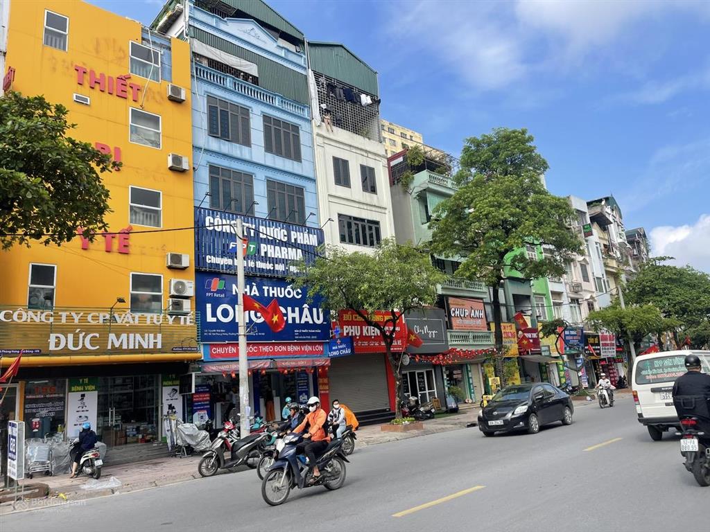 Hot ! nhà phân lô vỉa hè rẻ nhất xa la , nhà 5 tầng, 40m2 ,nhà đẹp , kinh doanh , thoáng, giá 15tyx