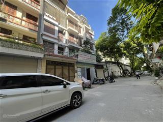 Cho thuê nhà liền kề khu đô thị văn quán  hà đông  5 tầng full nội thất  giá cực tốt  ở ngay