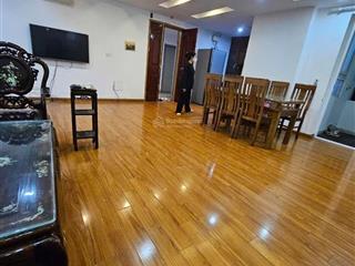 Chính chủ cho thuê cc 132m2 , 3pn, 2vs tại tòa nhà 197 trần phú, 13,5triệu vnd, full nội thất