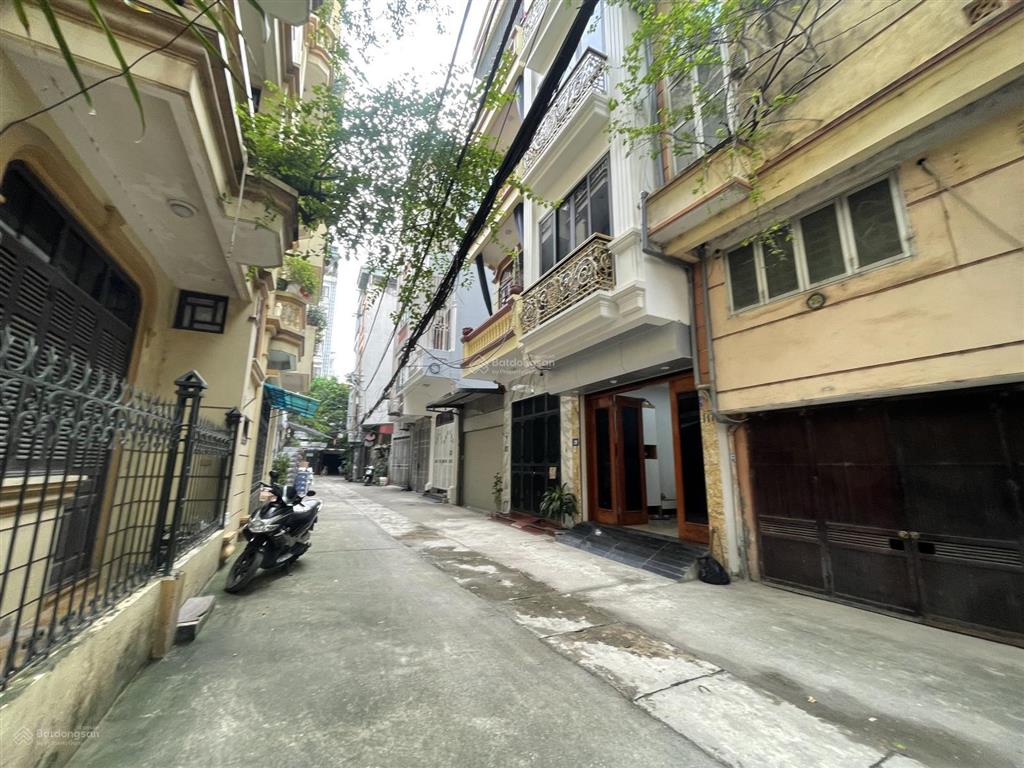 Bán gấp nhà ô tô tránh mỗ lao , sát phố trần phú , 35m2 , thông 2 mặt đường, 2 thoáng giá 10tỷ
