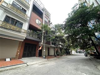 Cho thuê gấp cả căn nhà 4 tầng, ô tô tránh, 36m², nhà đẹp, hà trì, hà cầu, hà đông, 8,5 triệu vnd