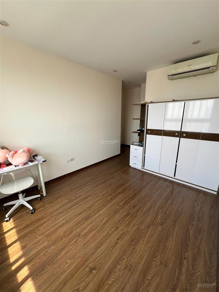 Cho thuê cc tháp doanh nhân tower, mỗ lao, hà đông, 3 ngủ, 11,5 triệu vnd, 93m², view đẹp, uy tín